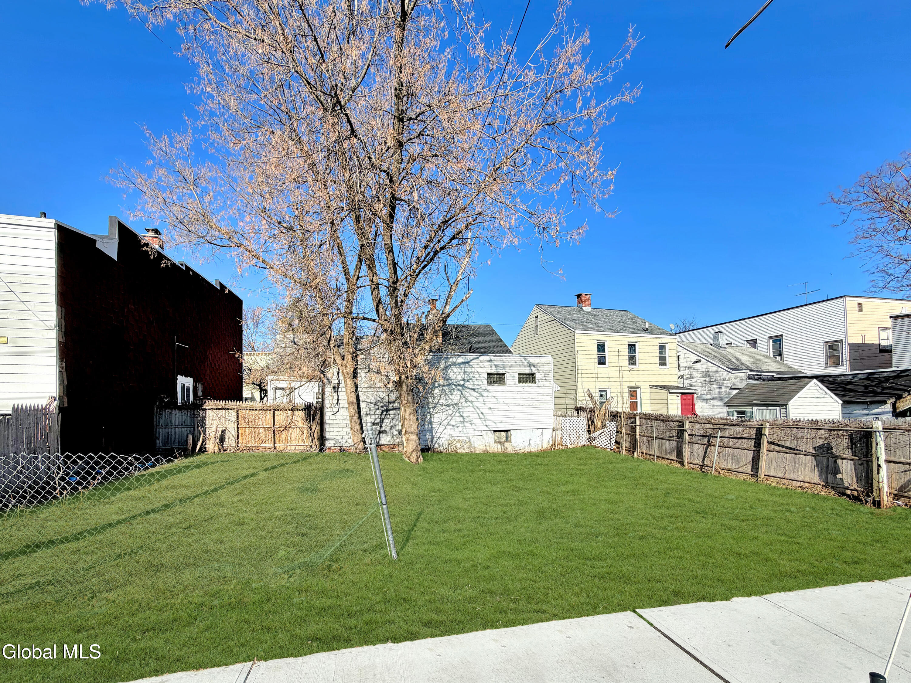 485 Elk Street Albany NY 12206