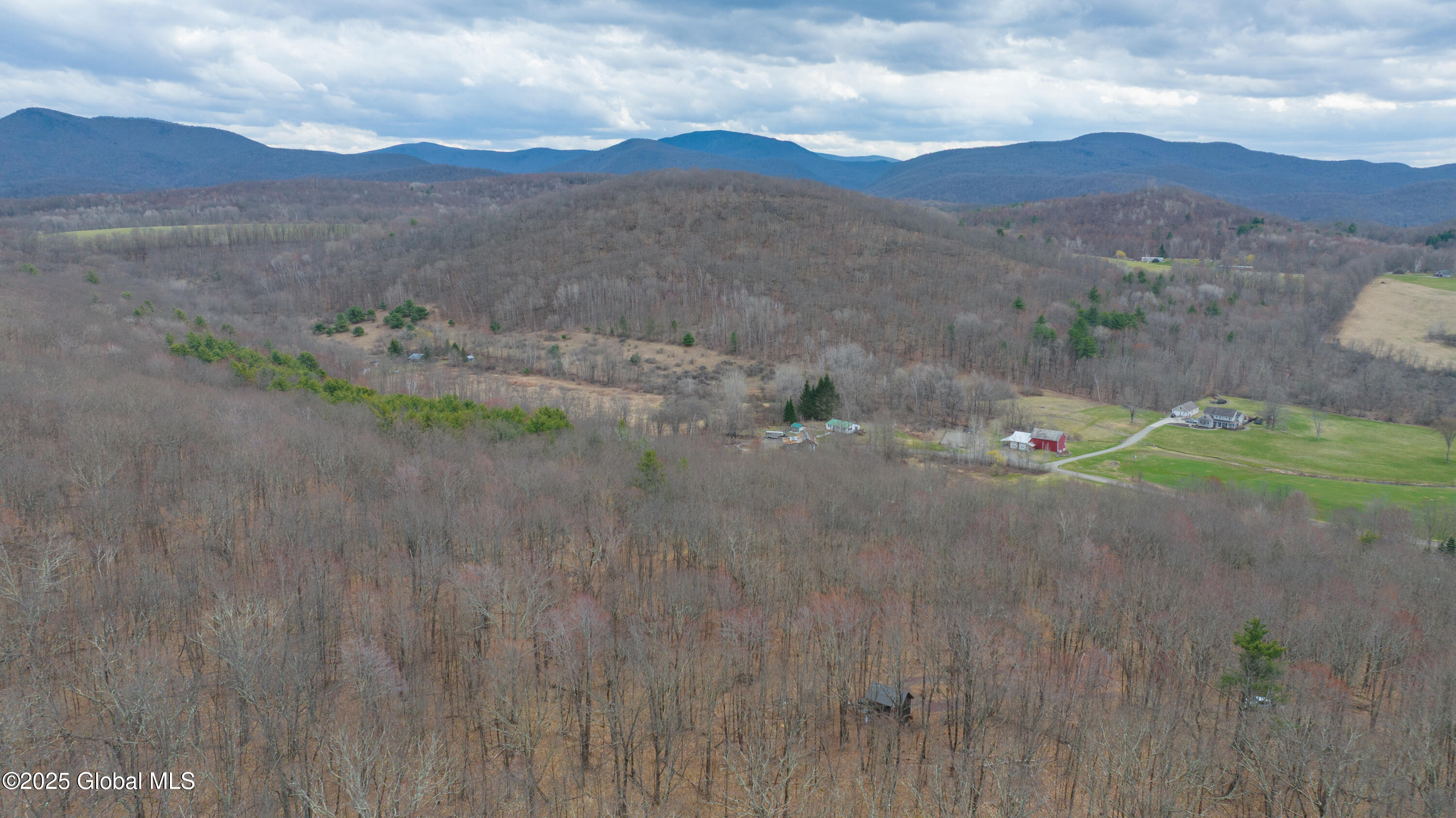 52 Oak Hill Road Salem NY 12832