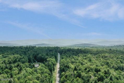 87 Pond View Road Petersburgh NY 12138