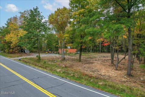 11 Snake Hill Road Schenectady NY 12302