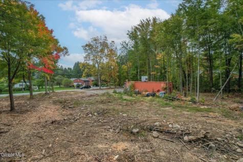 11 Snake Hill Road Schenectady NY 12302