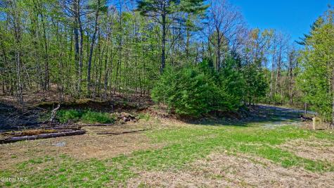 77 King Road Middle Grove NY 12850