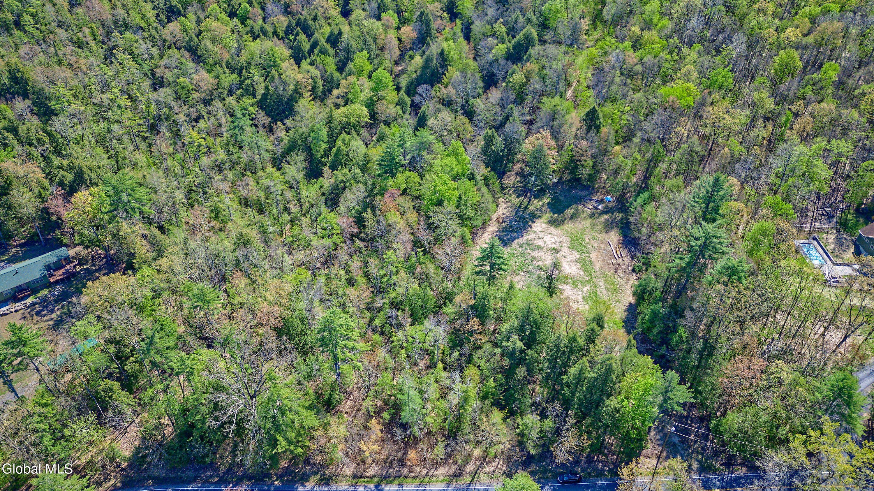 77 King Road Middle Grove NY 12850