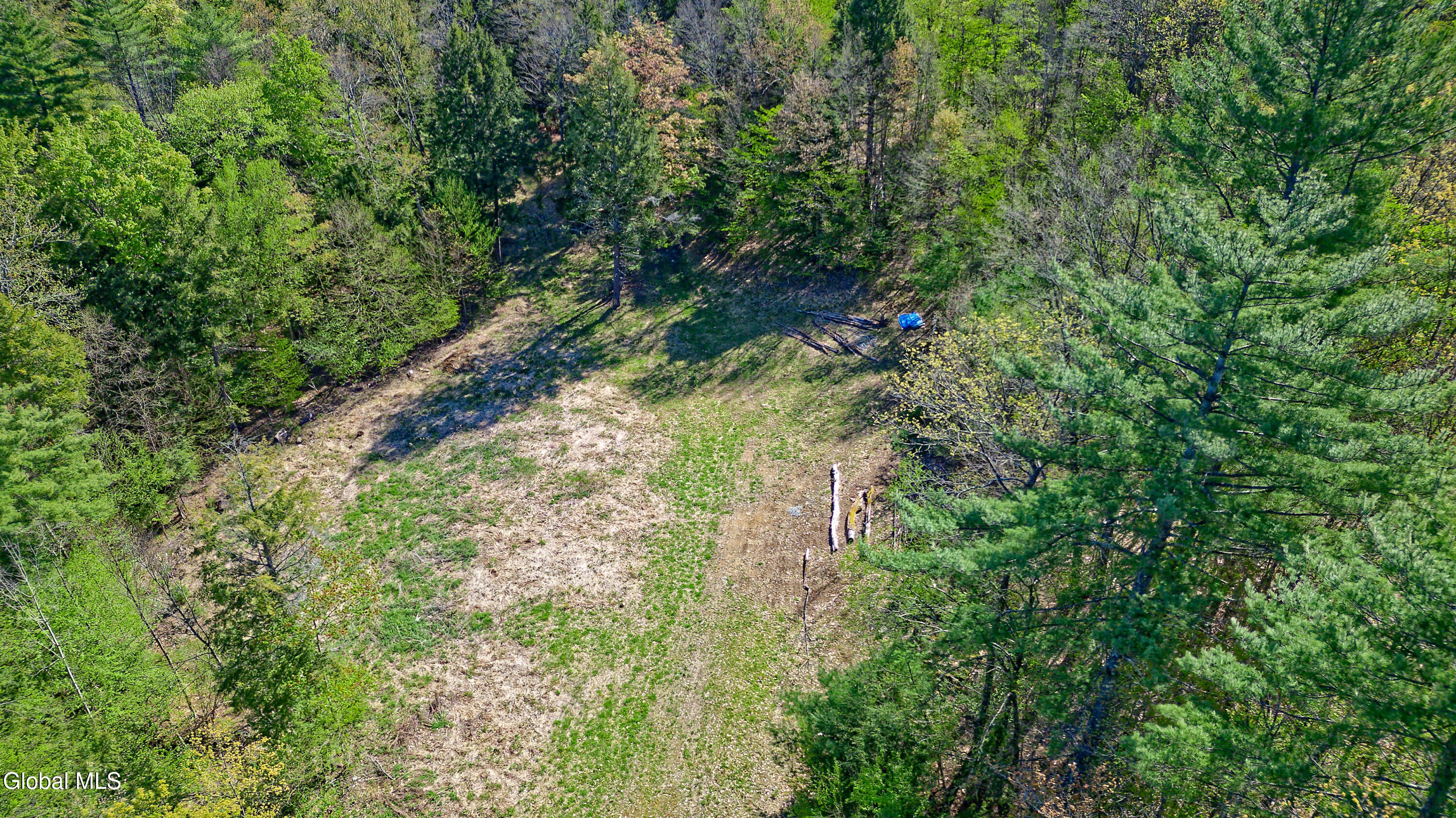 77 King Road Middle Grove NY 12850