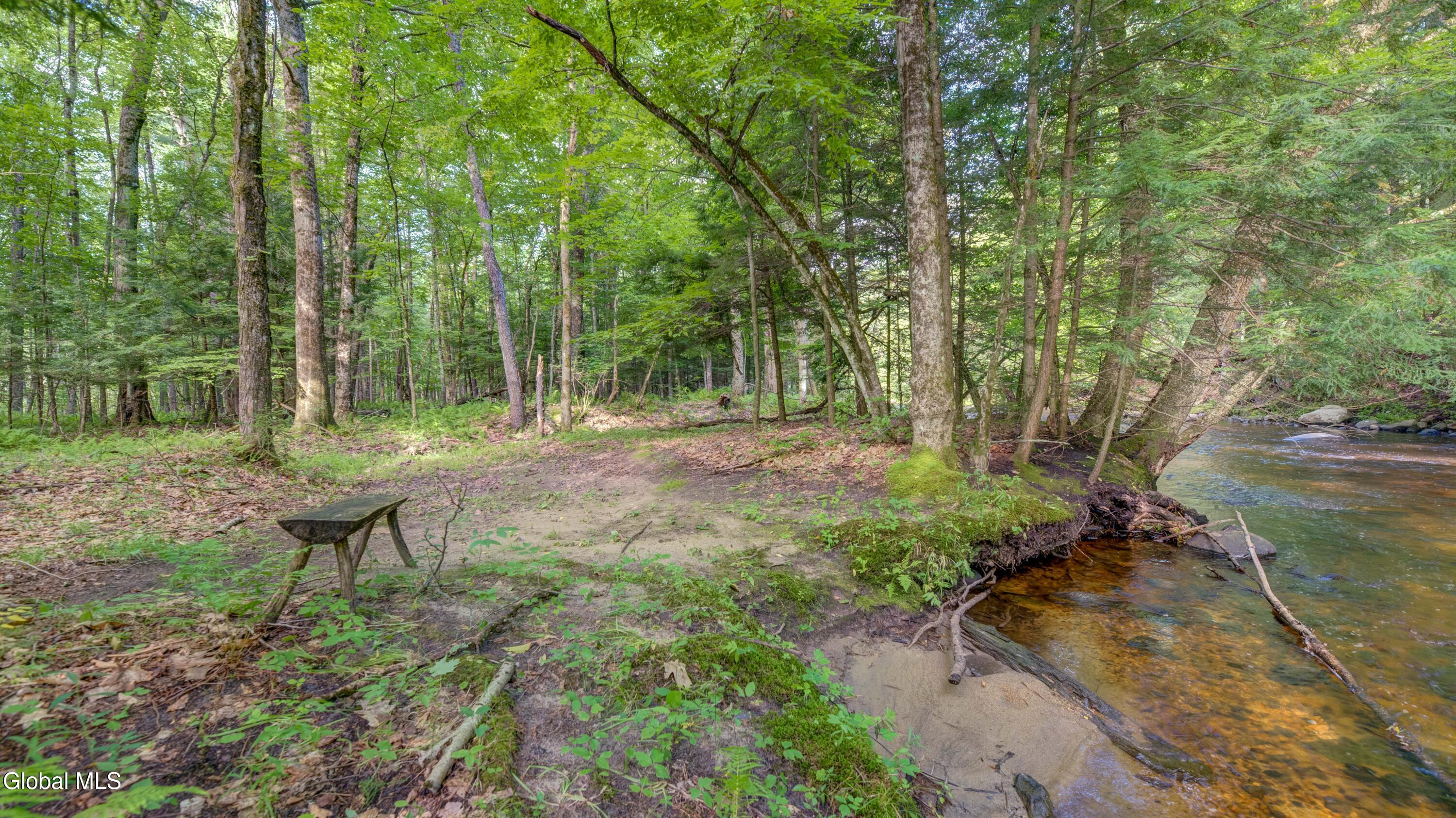 136 Bornt Road Broadalbin NY 12025