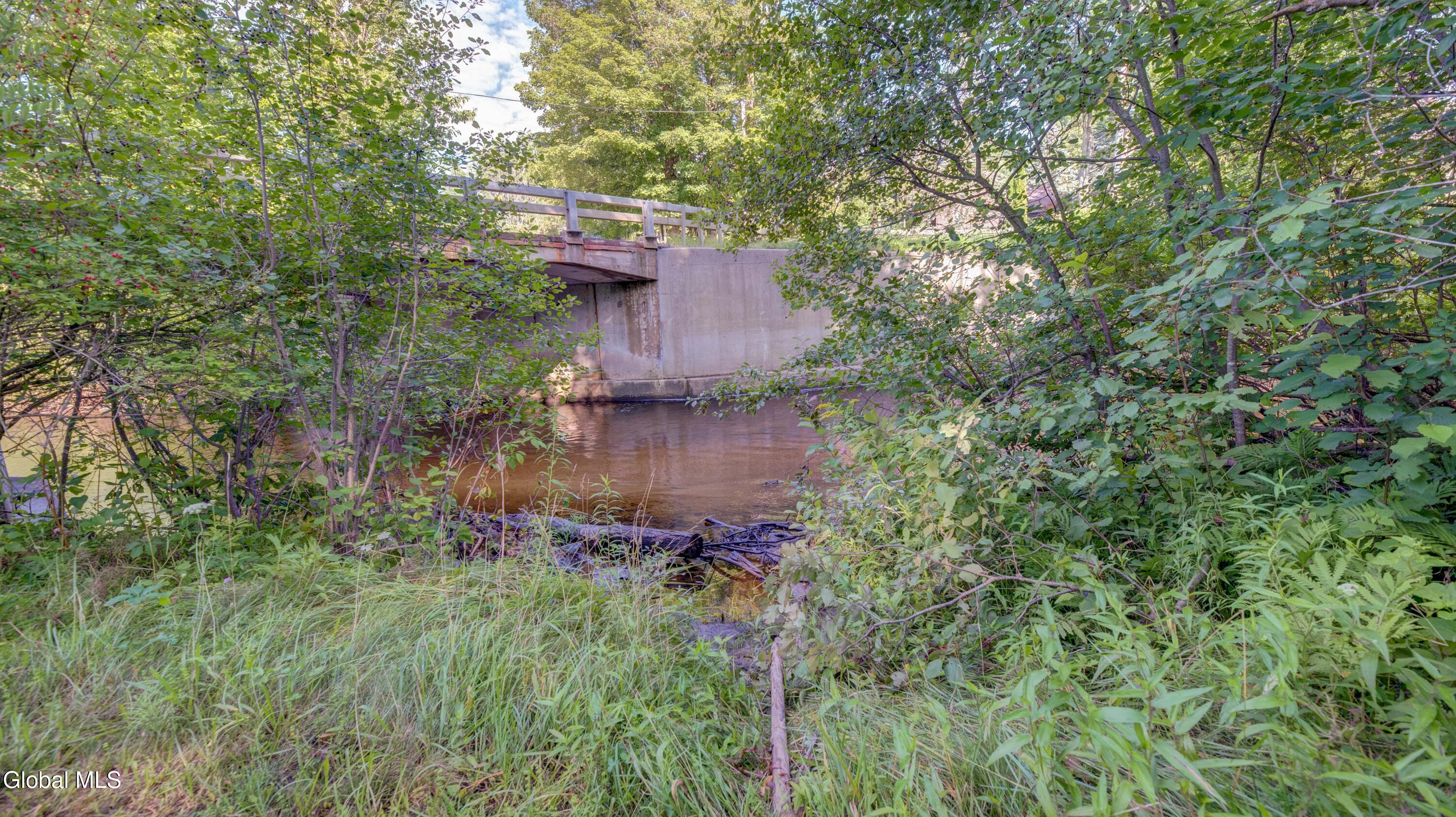 136 Bornt Road Broadalbin NY 12025
