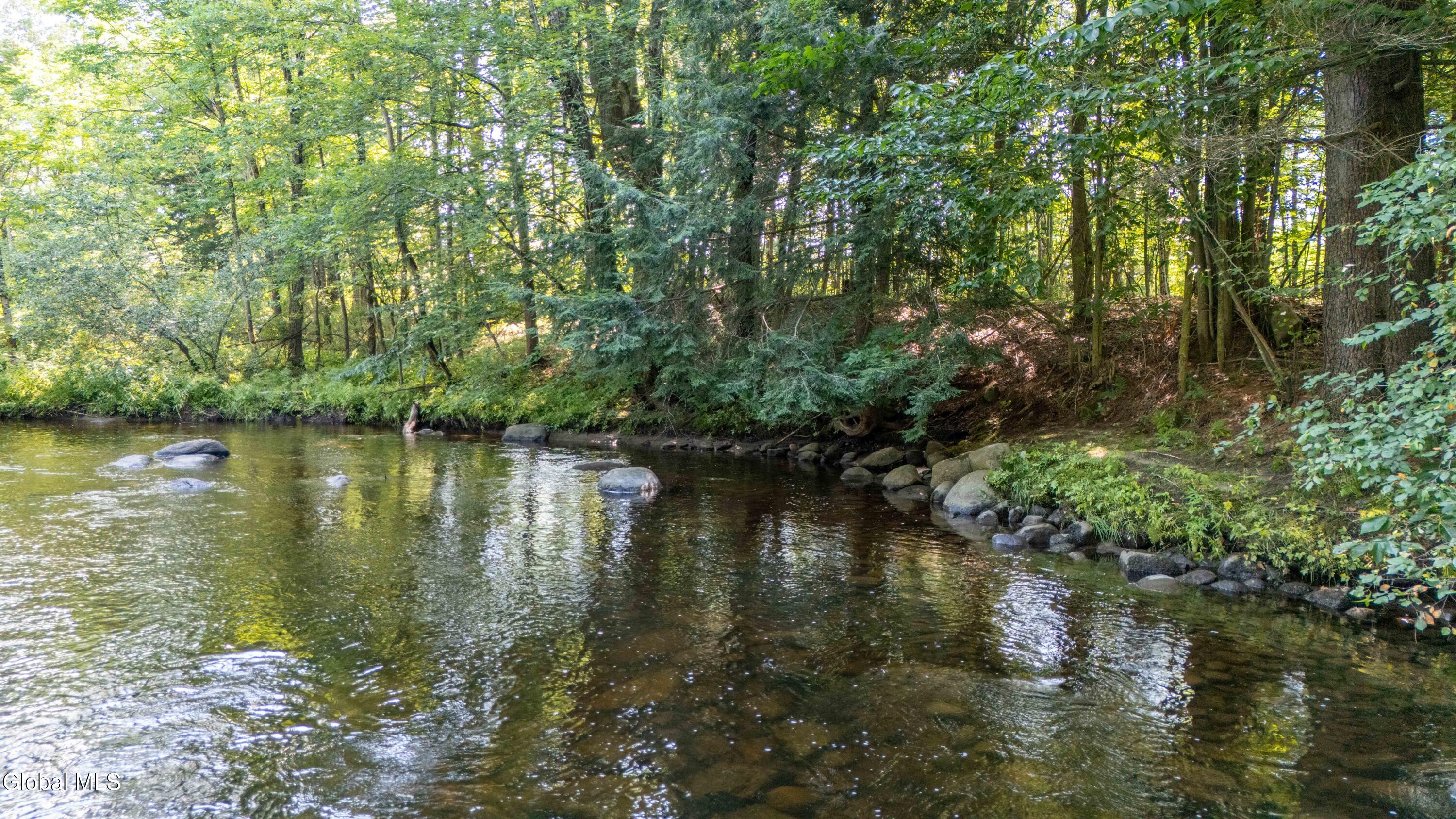 136 Bornt Road Broadalbin NY 12025