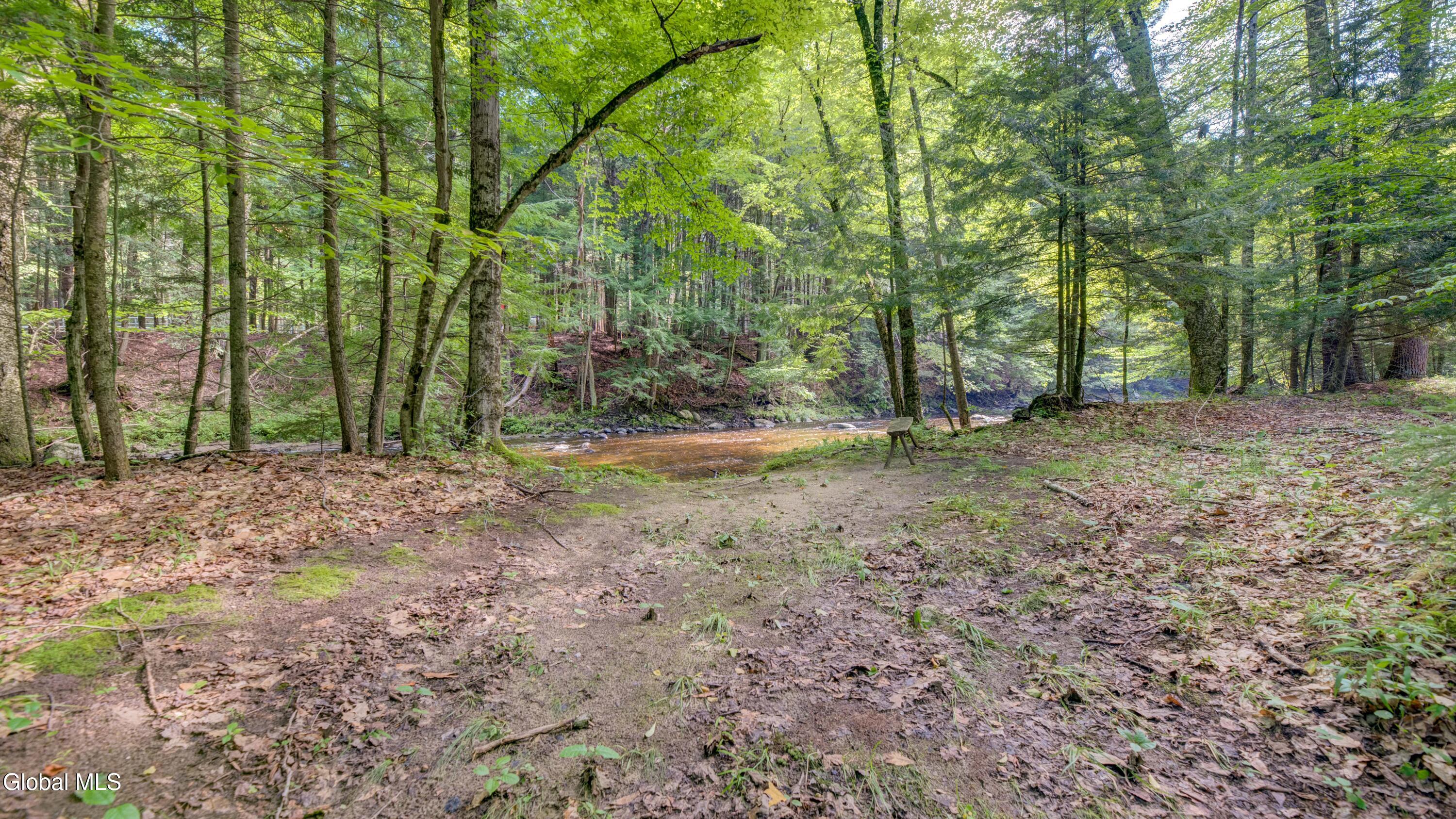 136 Bornt Road Broadalbin NY 12025