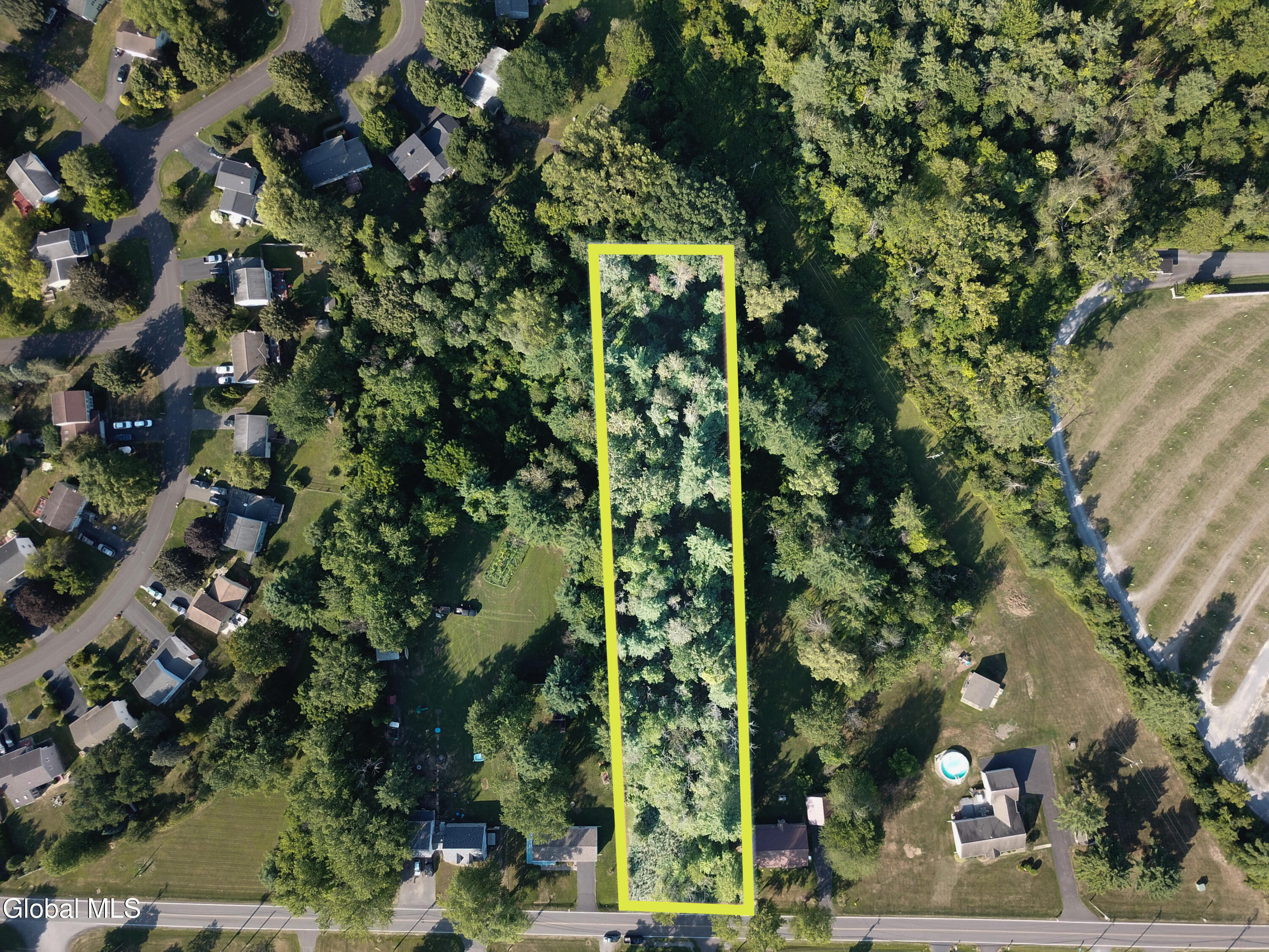 L33 Elm Ave East Selkirk NY 12158