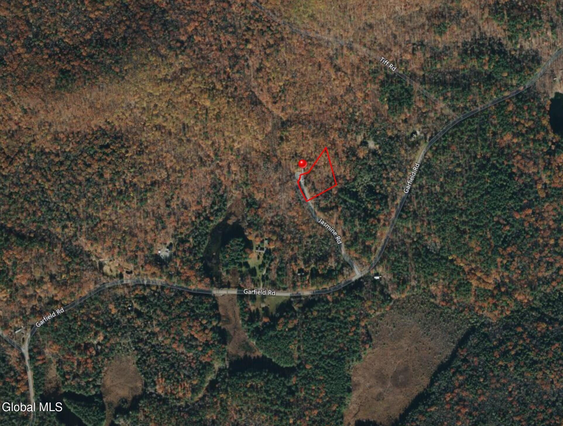 12 Jasmine Road Stephentown NY 12168