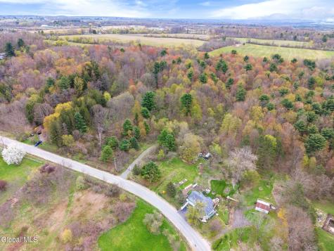 L 24.2 Switzer Hill Road Fonda NY 12068