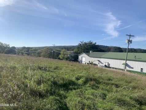 L34.111 Western Turnpike Esperance NY 12066