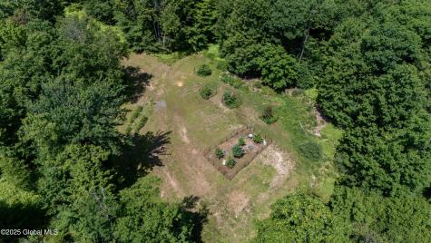 2 Wills Way Edinburg NY 12134