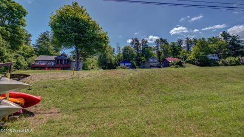 2 Wills Way Edinburg NY 12134