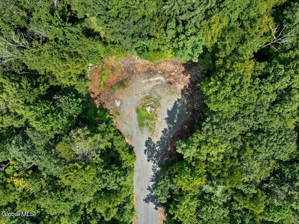 10 Jasmine Road Stephentown NY 12168