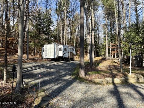319 Snow Road Road Edinburg NY 12835