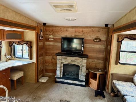 319 Snow Road Road Edinburg NY 12835