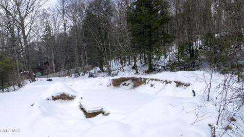 4120 S Creek Road Middle Grove NY 12850