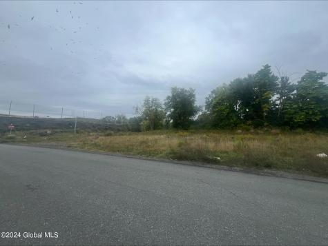 2 Harbor Lane Cohoes NY 12047