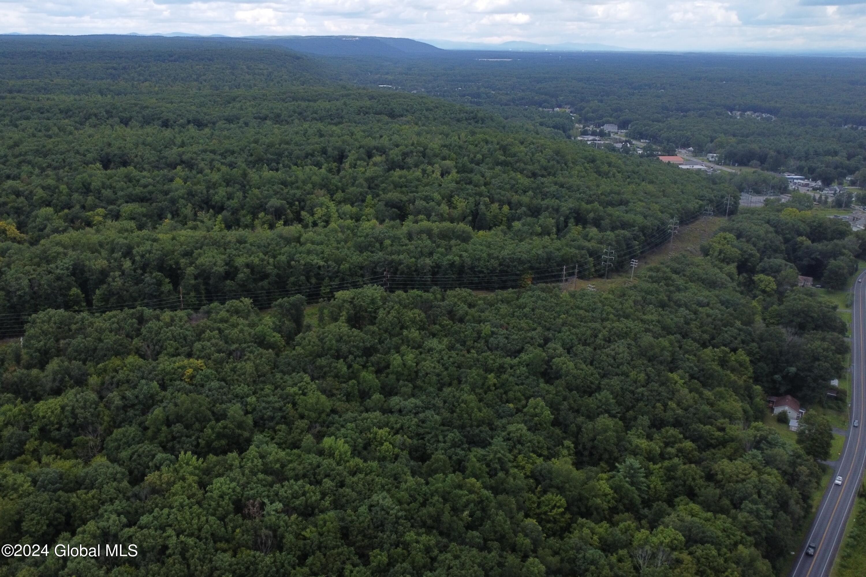 25 Daniels Road Saratoga Springs NY 12866