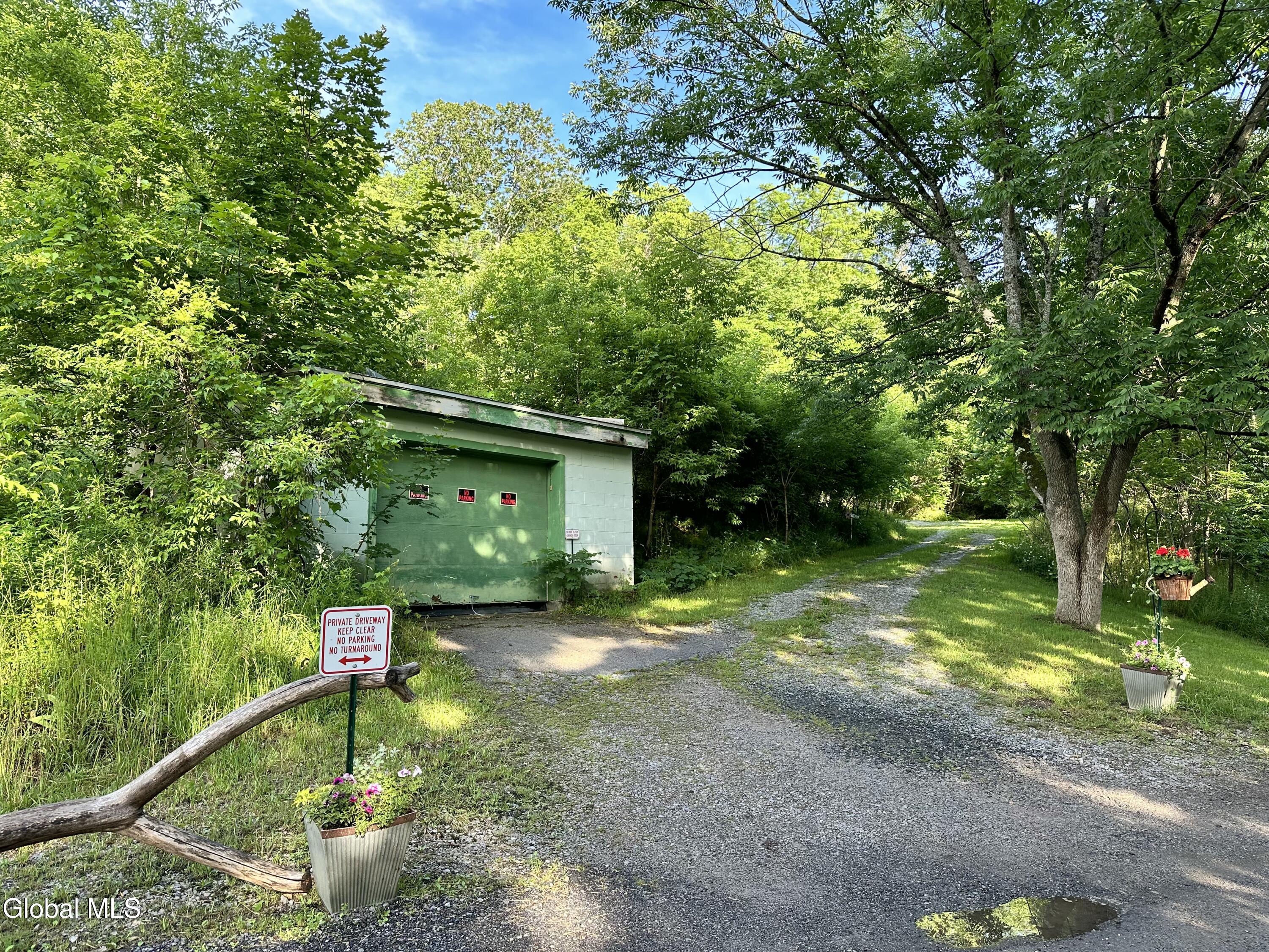 39 Floral Avenue Canajoharie NY 13317