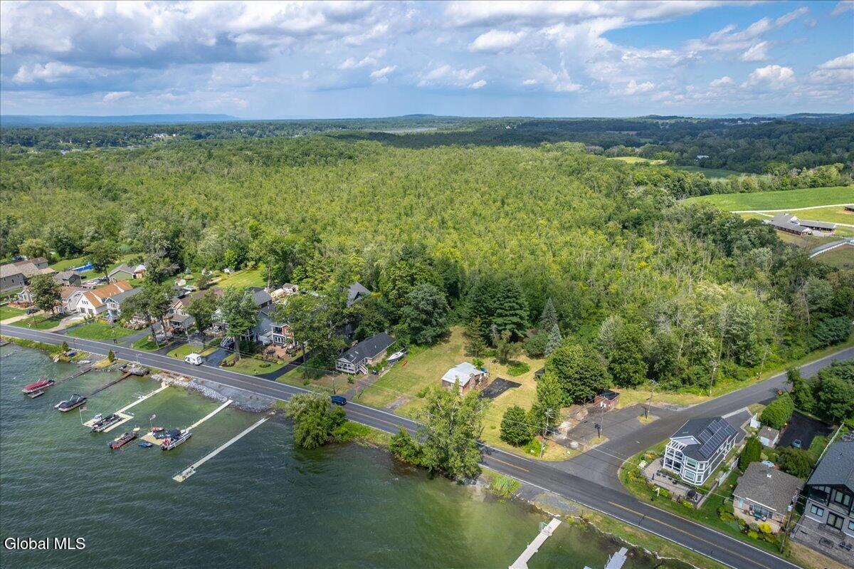 1318 Nys Rt 9p Saratoga Springs NY 12866