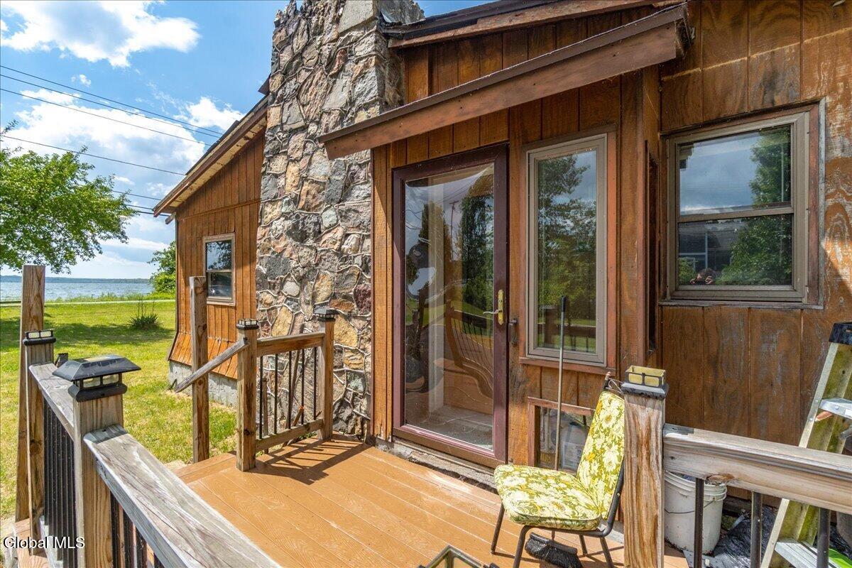 1318 Nys Rt 9p Saratoga Springs NY 12866