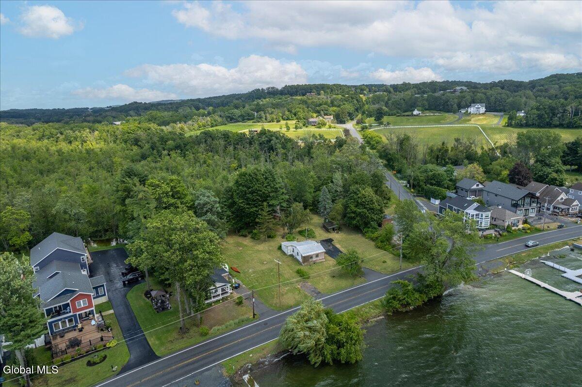 1318 Nys Rt 9p Saratoga Springs NY 12866