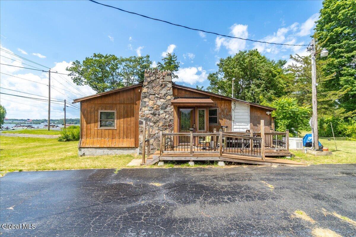 1318 Nys Rt 9p Saratoga Springs NY 12866