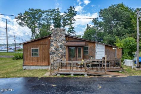 1318 Nys Rt 9p Saratoga Springs NY 12866