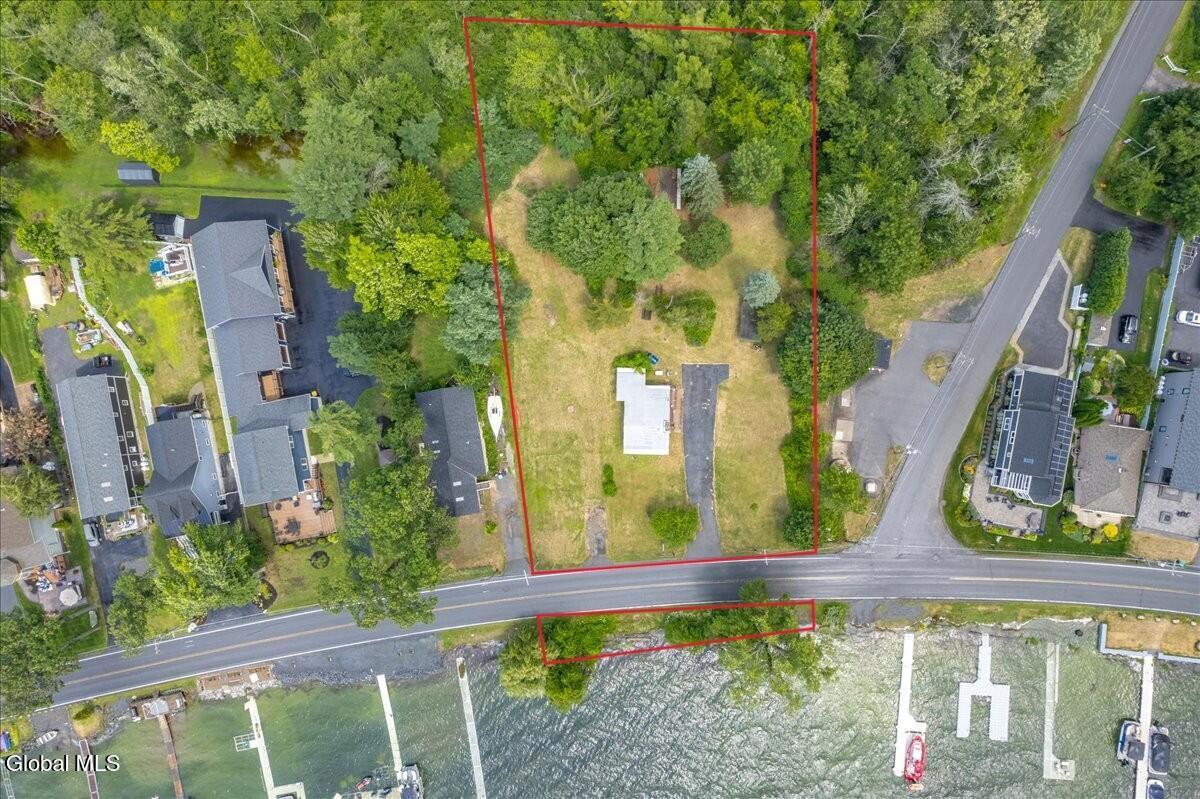 1318 Nys Rt 9p Saratoga Springs NY 12866