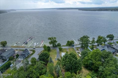 1318 Nys Rt 9p Saratoga Springs NY 12866
