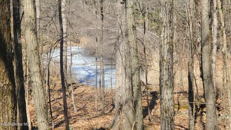 L25 Fischer Road Kinderhook NY 12106