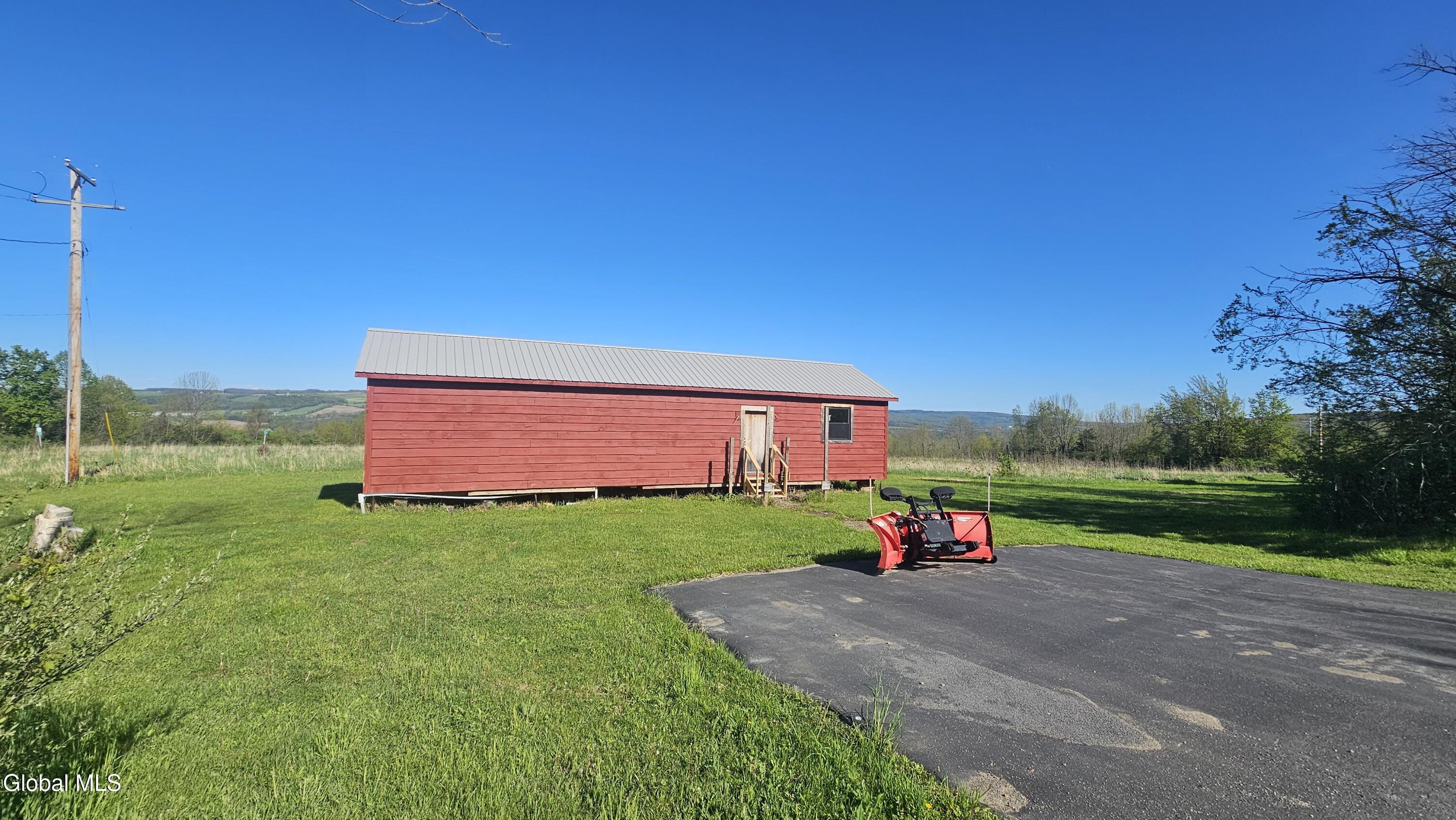 377 Zarcarco Road Amsterdam NY 12010