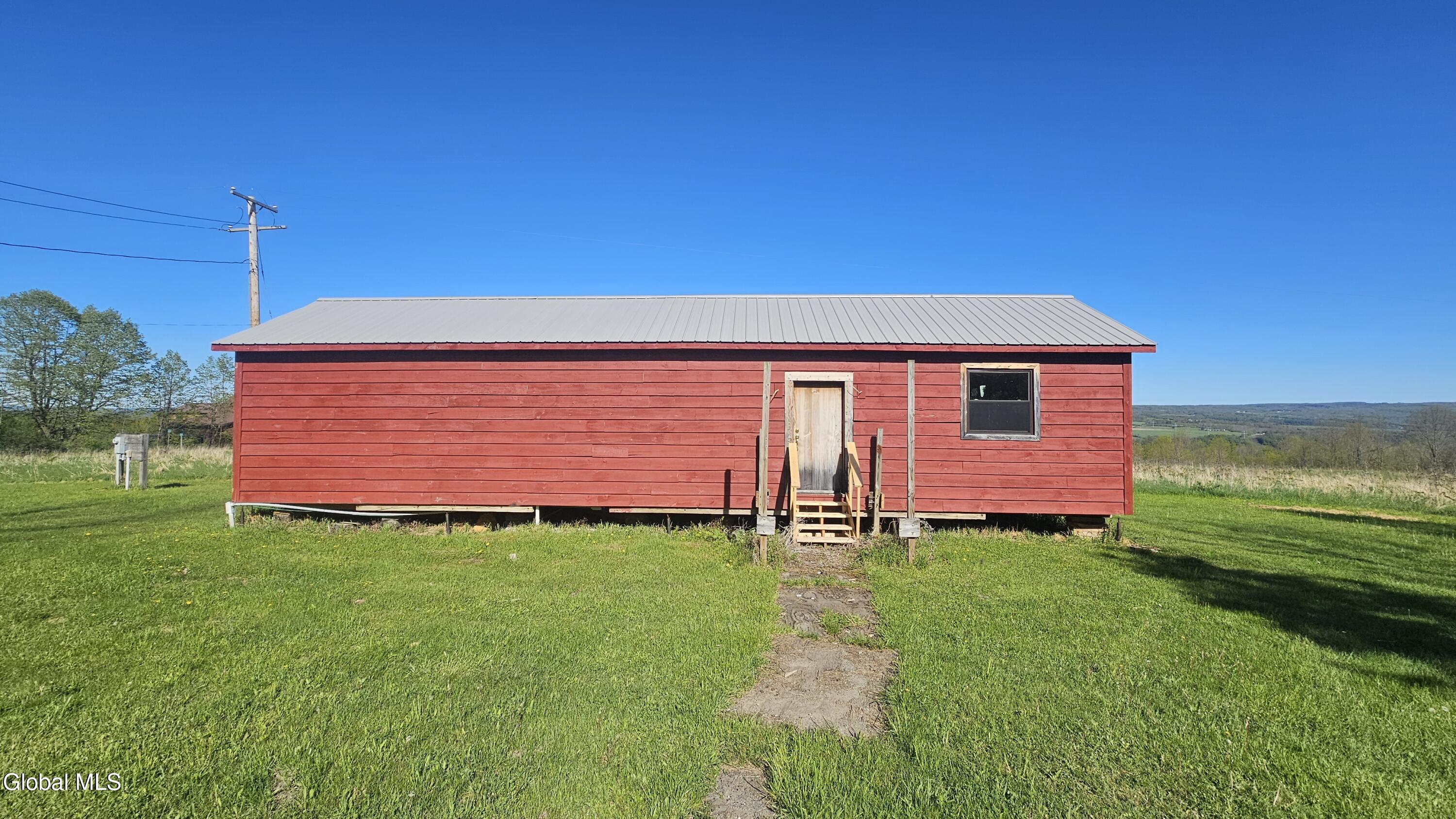 377 Zarcarco Road Amsterdam NY 12010