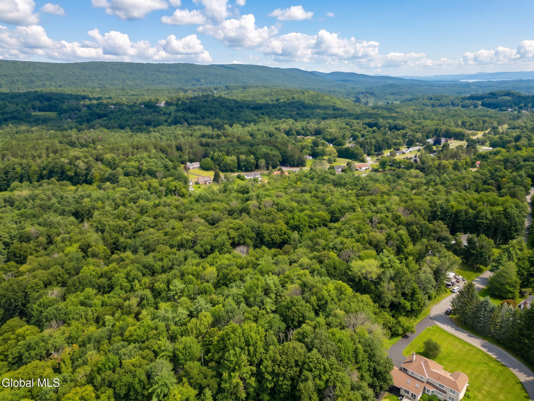 132 Wesskum Woods Road Gloversville NY 12078