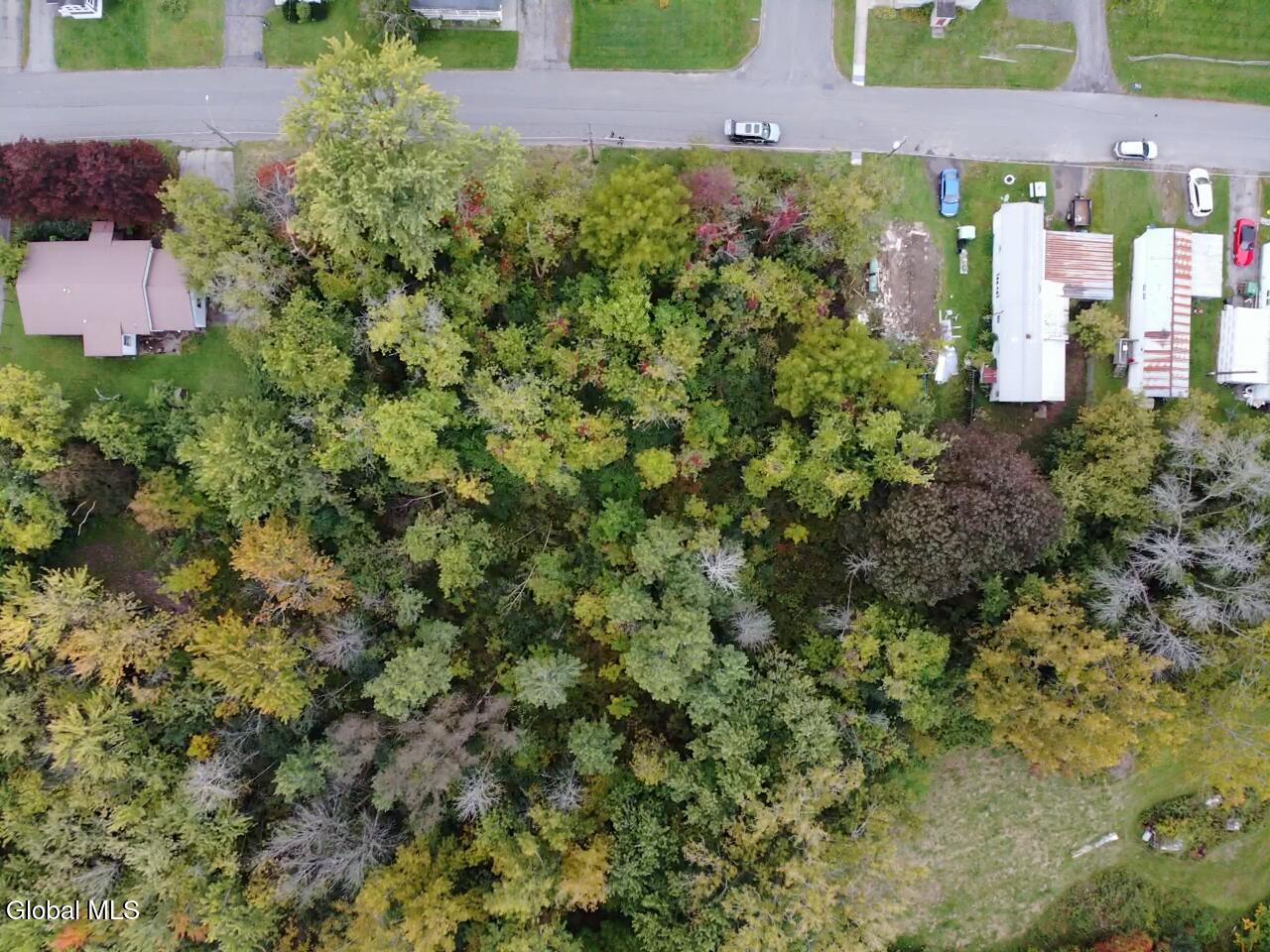 L24 Oakwood Avenue Johnstown NY 12095