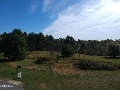 4 Vittorio Trail Ballston Lake NY 12019