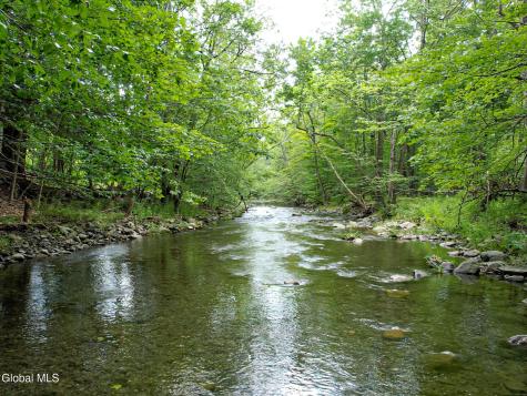 111 Blossom Hill Road Coeymans NY 12143