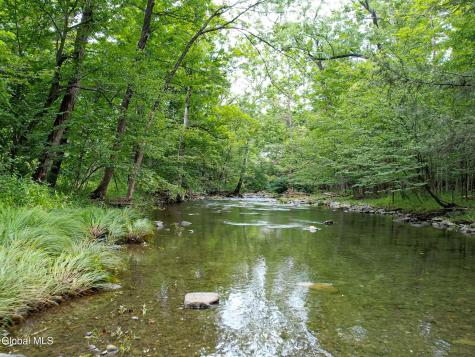 111 Blossom Hill Road Coeymans NY 12143