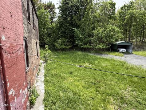 660 4th Street Troy NY 12180
