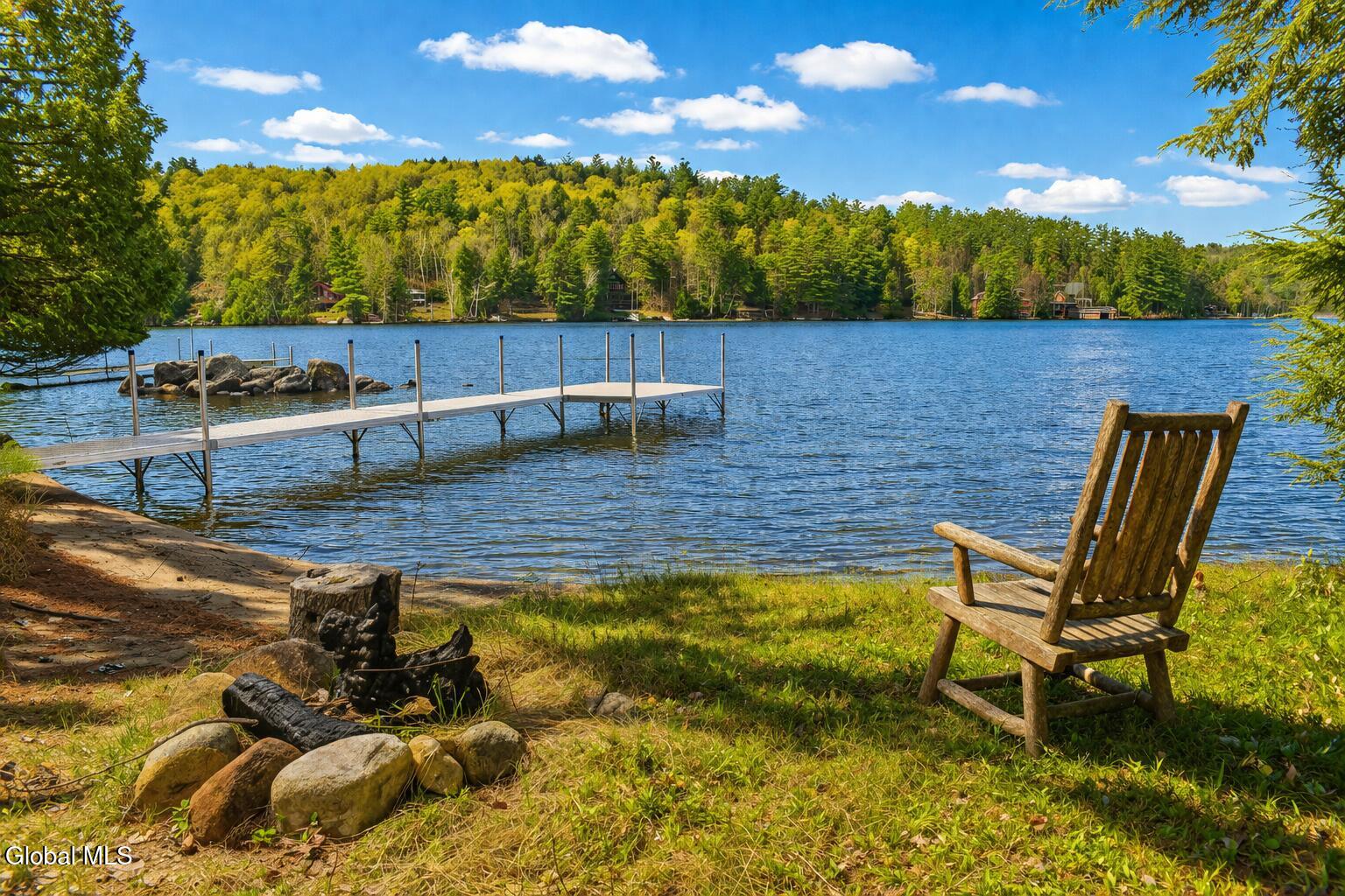 8 Van Lane Chestertown NY 12817