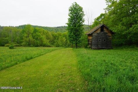 L26 W Fulton Road Richmondville NY 12187