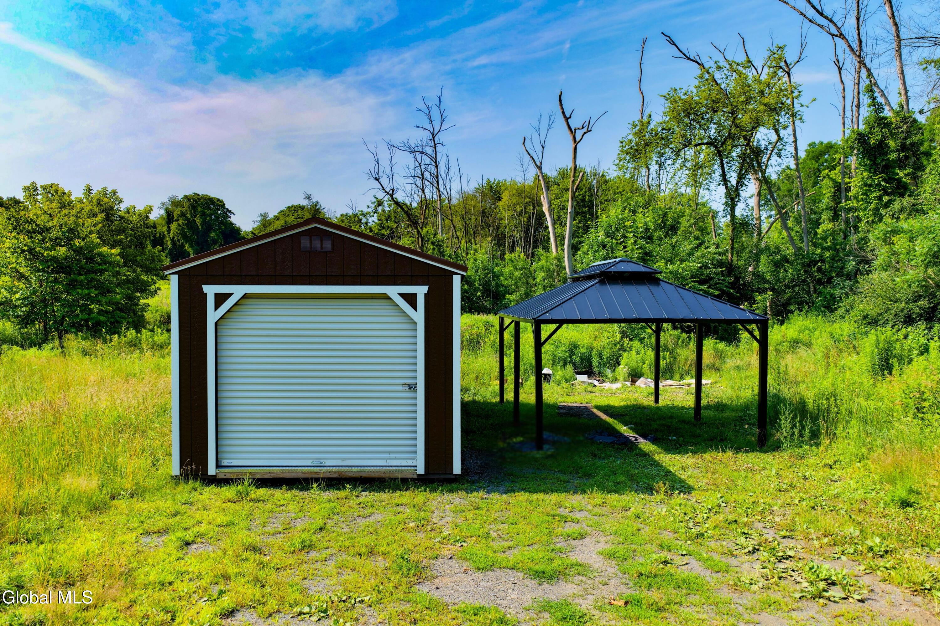 2620 New York 9h Kinderhook NY 12106