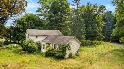 6 Jenkinsville Road Queensbury NY 12804