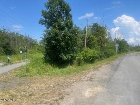 35 Pulcher Hudson NY 12534