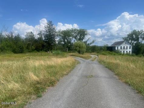 35 Pulcher Hudson NY 12534