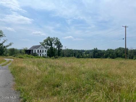 35 Pulcher Hudson NY 12534