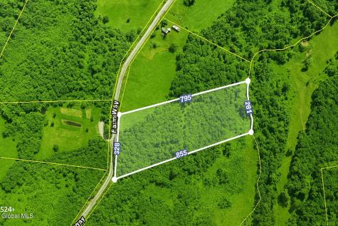 L29 Farm Way Kingsbury NY 12828