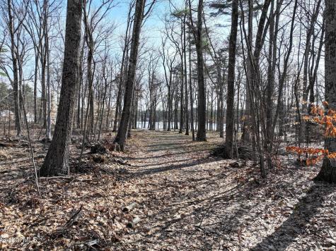 8 Nacy Road Queensbury NY 12804